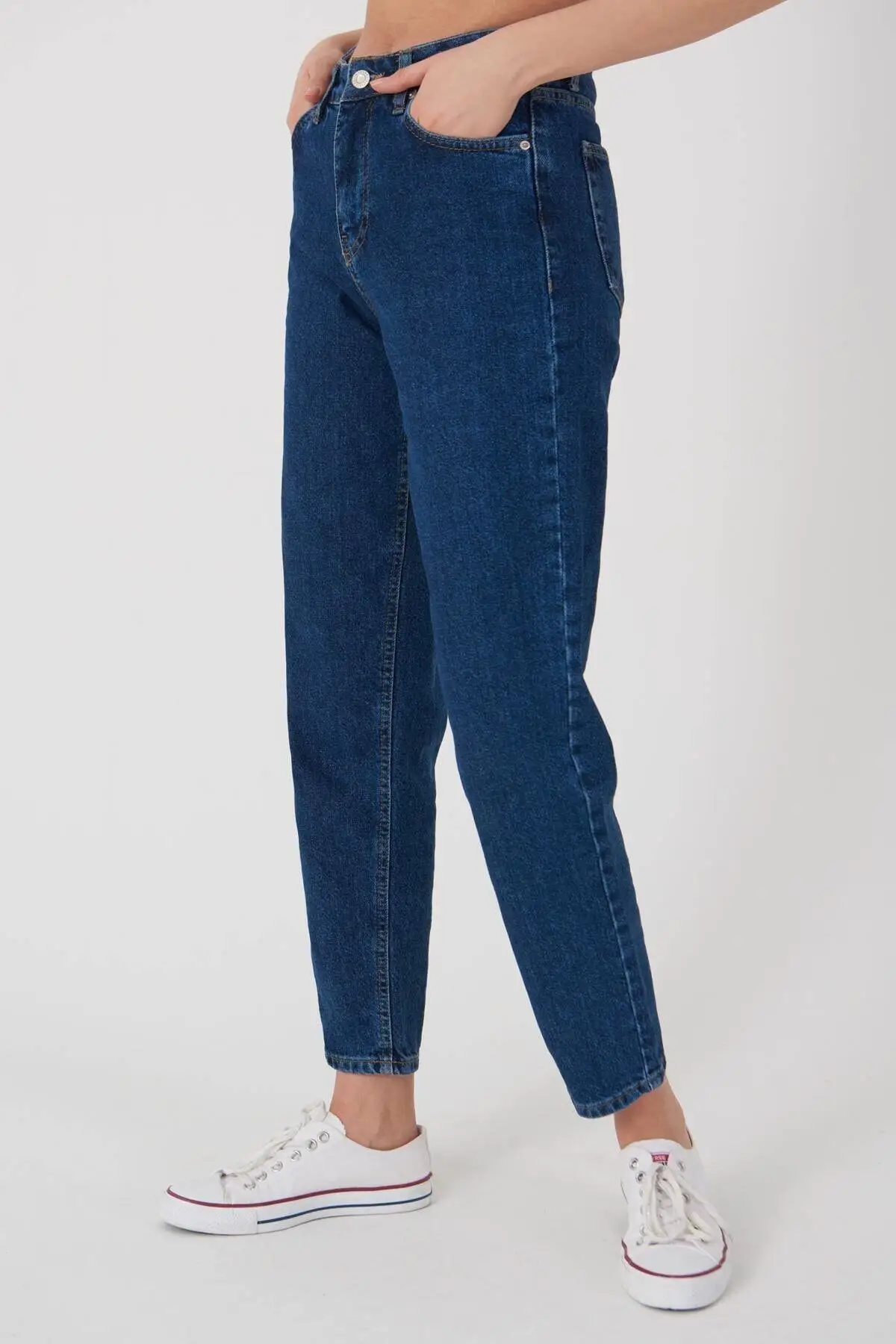 

Women's jeans color Mom Jean Women Jeans 2021