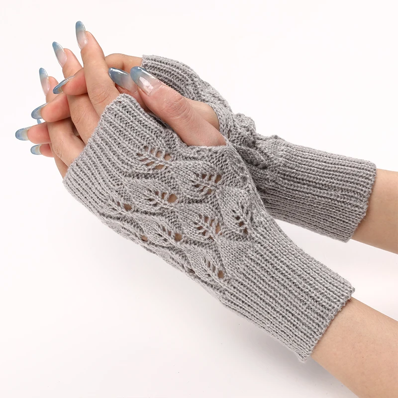 

Women's Winter Fingerless Gloves Warm Soft Wool Knitted Mittens Elegant Wrist Arm Hand Half Finger Elastic Short Gloves Guantes