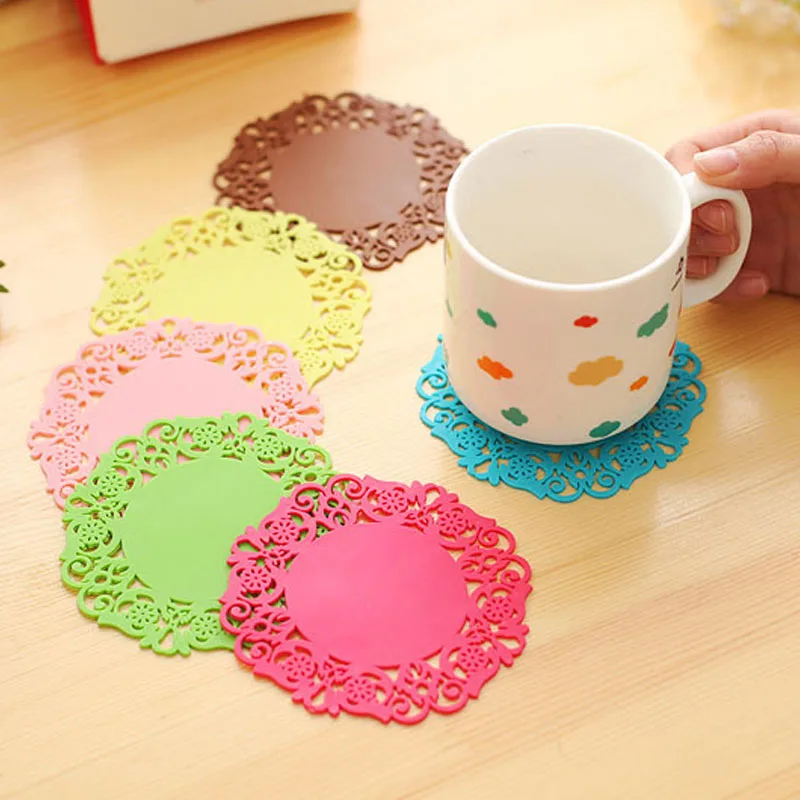 

10cm Flower Shape PVC Cup Mats Tableware Placemat Kitchen Accessories Coaster Pad Thermal Insulation Cooking Tools Coaster