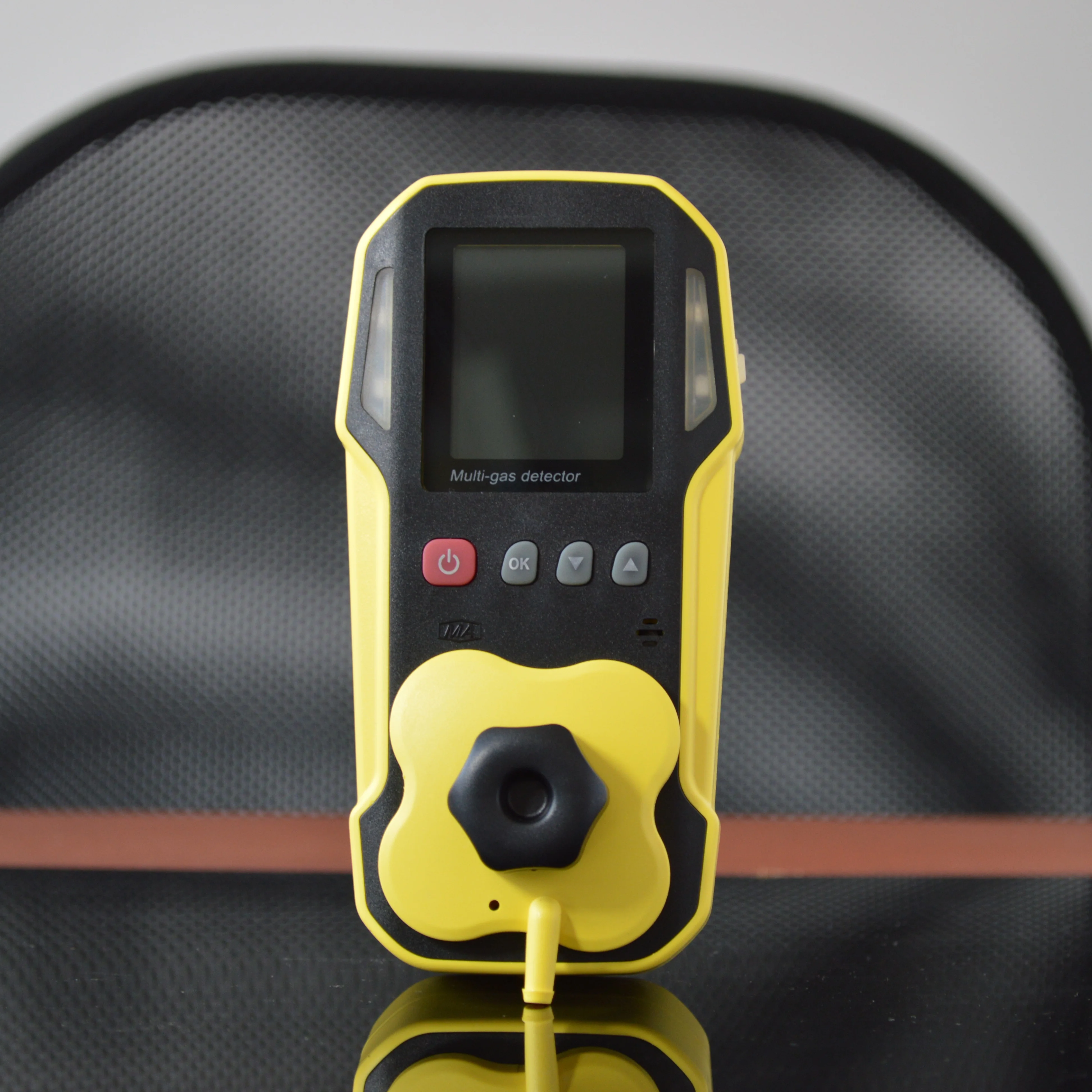 Portable industrial Multi gas detector for CO, H2S, O2, Combustable gas enlarge