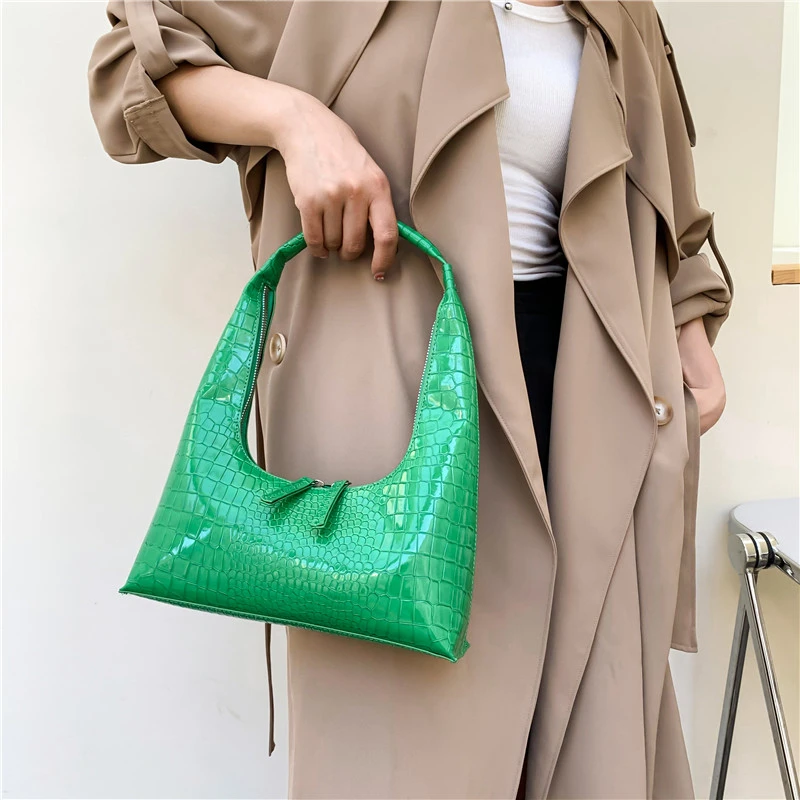 

Top Brand Crocodile Pattern Shoulder Bag Luxury Shiny Hand Bag Tote Fashion Armpit Handbag Bright Patent Leather Underarm Bag