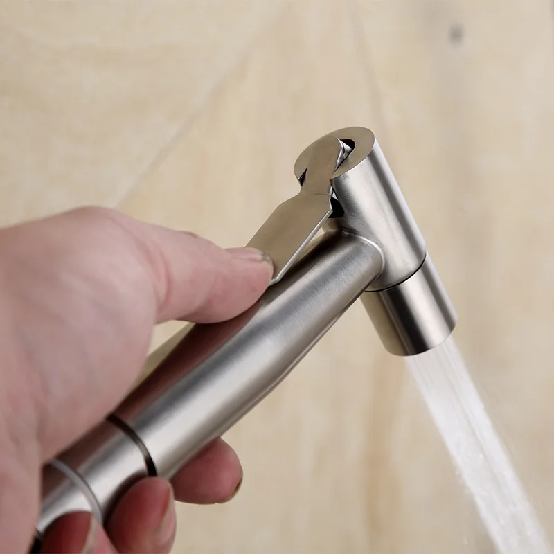 

Ручной портативный распылитель для биде, ручной распылитель для биде из нержавеющей стали, ручной смеситель для биде, ручной самоочищающий...