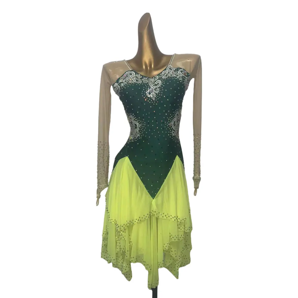 Женская одежда для латиноамериканских танцев