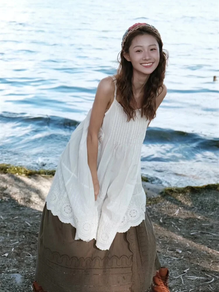 Pumpkin/Japan fashion Pastoral Sle Hem Heavy Industry Embroidery Lace Sling Dress Women Inner wear Overlapping Base Skirt