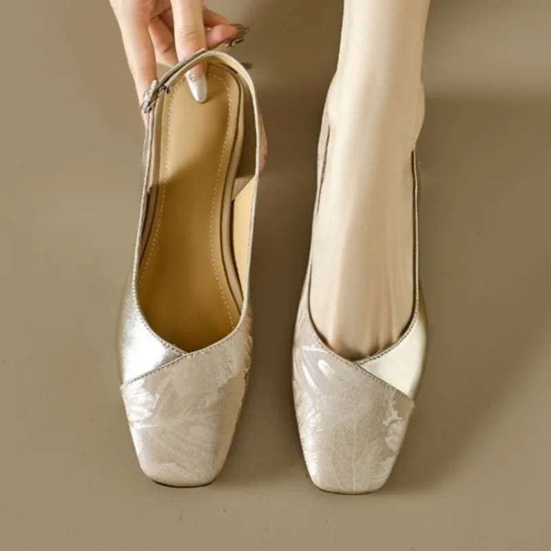 Женские босоножки на толстом каблуке туфли с квадратным носком застежкой