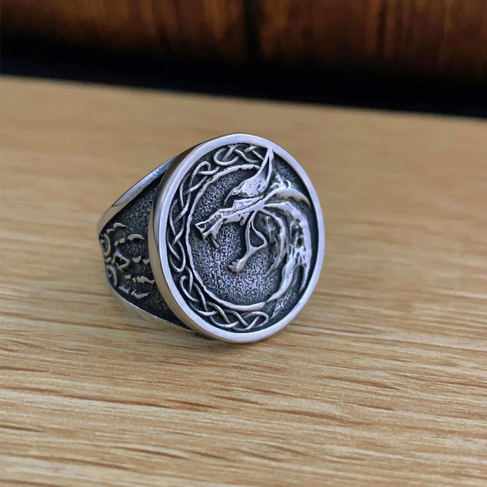 

Fashion Male Viking Wolf Ring Stainless Steel Vintage Norse Viking Celtic Knot Rings Men Boy Biker Amulet Jewelry Gift Wholesale
