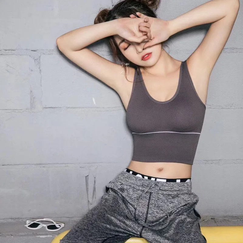 

Спортивный бюстгальтер для женщин, для тренажерного зала, с U-образной спинкой, для йоги, красивый черный топ-труба, с антибликовым покрытием...