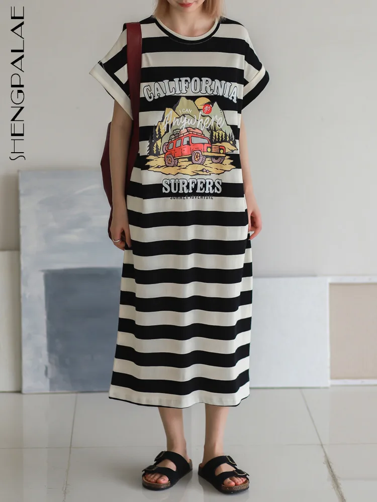 

SHENGPALAE Striped Tees Dress For Women Fashion Letter Cartoon Printed Short Batwing Sleeve Casual Robe Summer 2023 New 5R4900