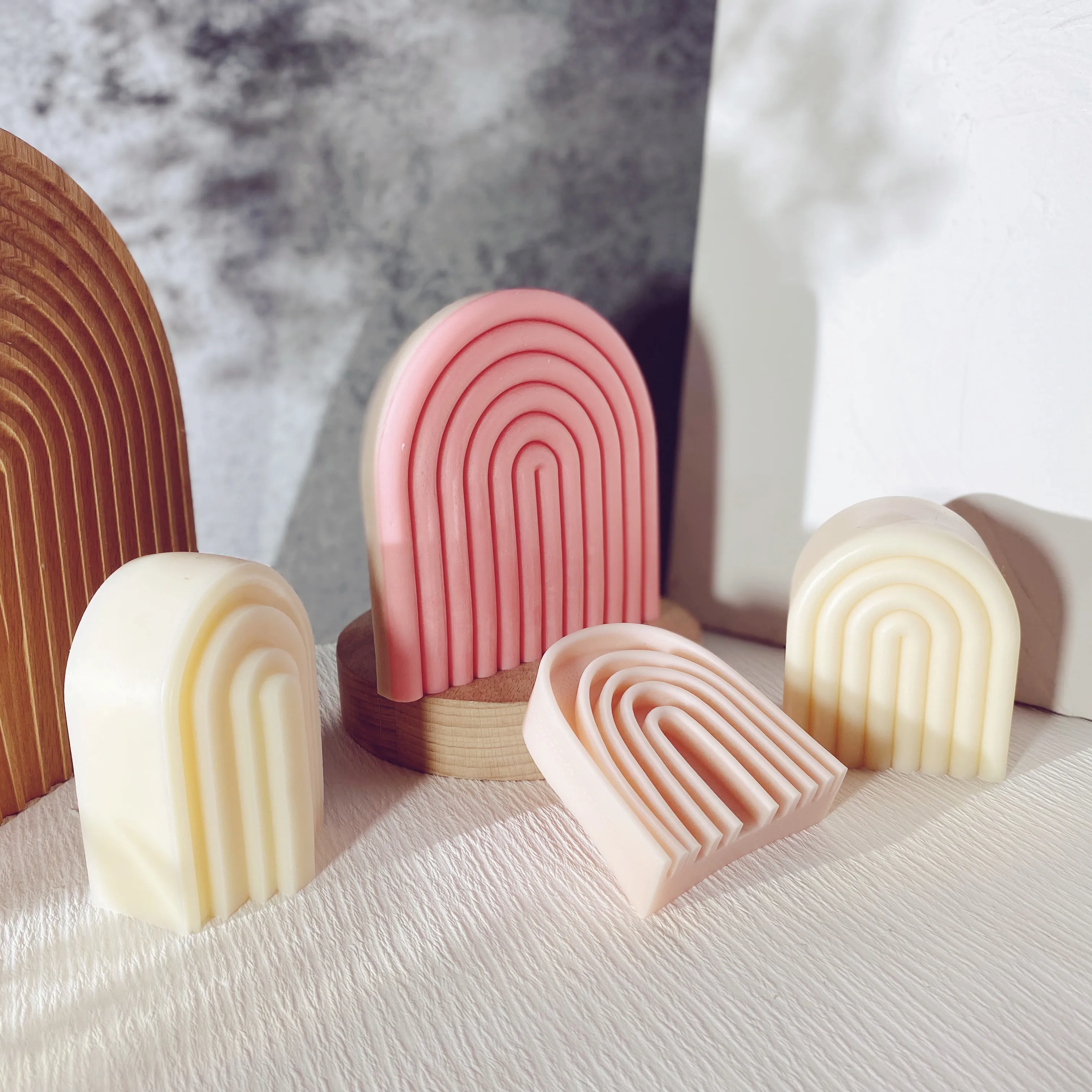 

3D Silicone Candle Mold Home Decor Scented Fragrance Wax Mould Rainbow Irregular Arch Novelty Unique Modern Candle Wholesale
