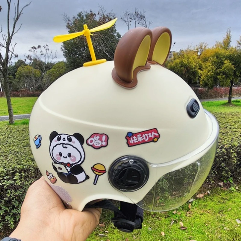 

Детский защитный шлем, защита ушей, дизайн унисекс, национальный стандарт, сертифицирован 3C для электромобиля для детей 1-5 лет, мальчиков и девочек