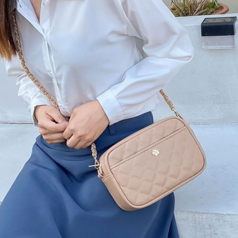 2024 Новая женская сумка через плечо в форме подушки. Высококачественная для