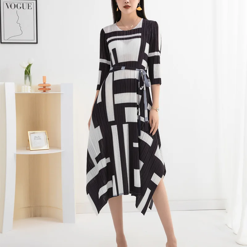 Women's Dress Miyake Pleated 2022 Autumn New Stripes Printed Round Neck Three Quarter Sleeves Lace-Up Waist Irregular Dress Midi