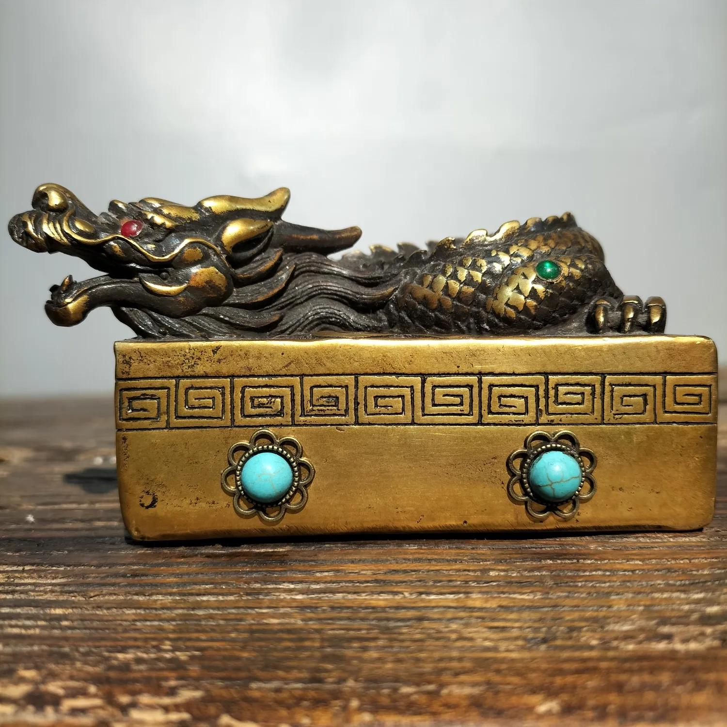 

4" Chinese Folk Collection Old Bronze mosaic gem Chinese dragon statue Imperial jade seal seal study office ornament Town house