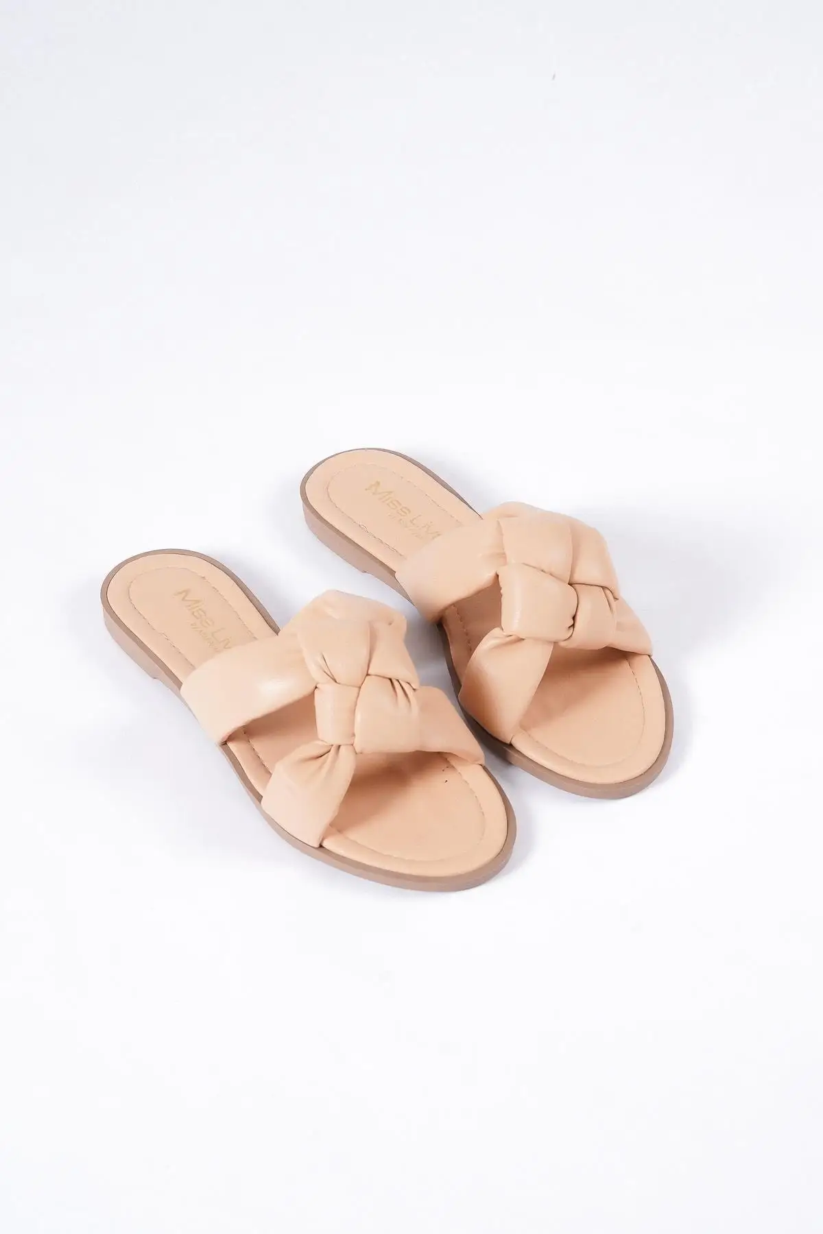 

Women Nut cross knotted flat slippers