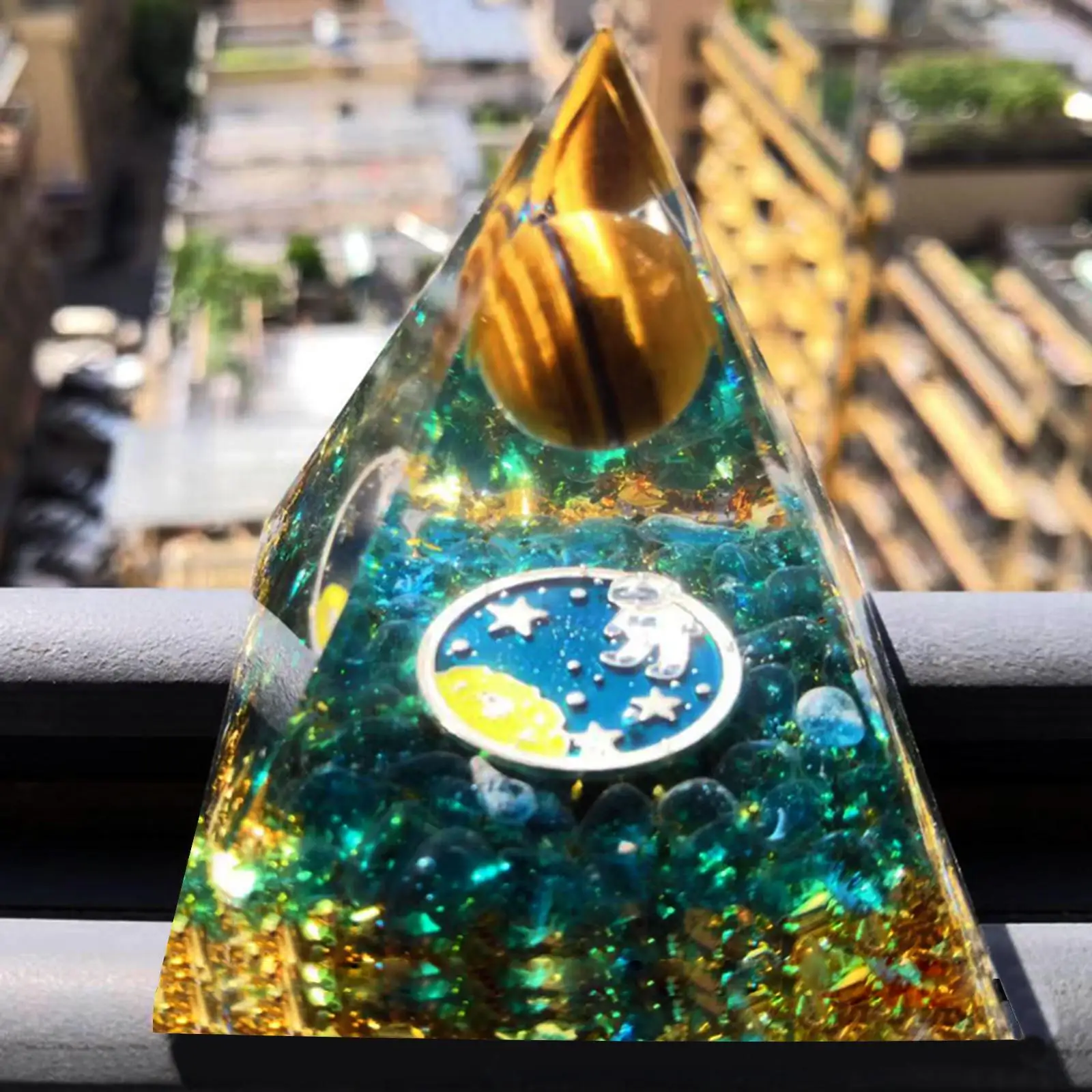 

Pyramid Crystal Feng Shui Sculpture for Desk Decor Ornament