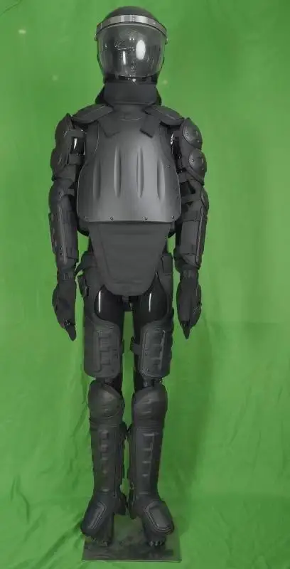 

Complete suit including helmet