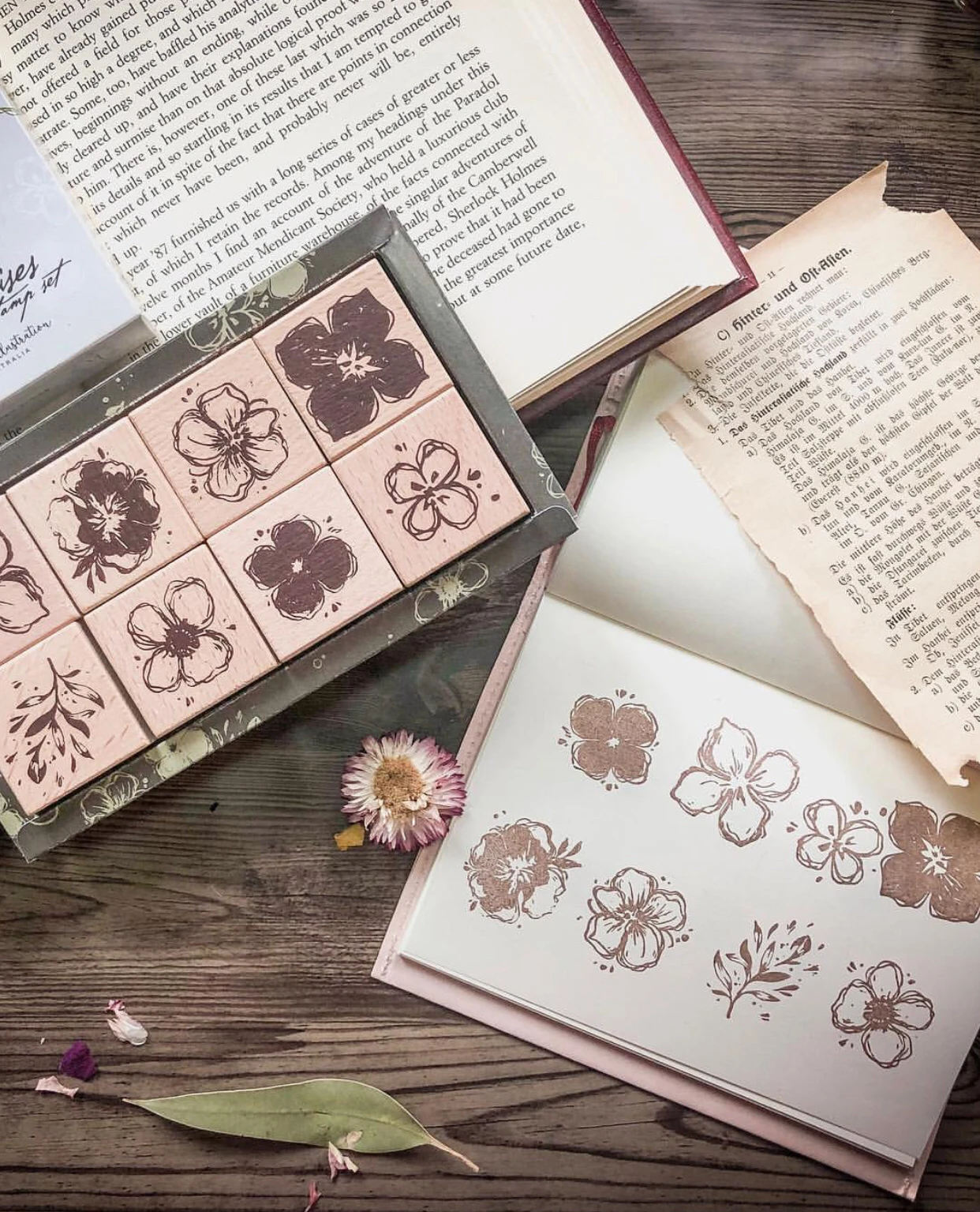 

8Pc set Taiwan Meow Flower Wooden Stamps Seal Summer Wild Iris/Brassica