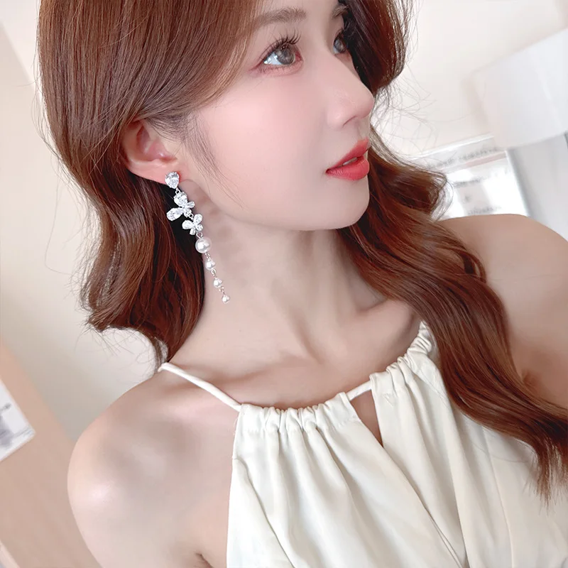 FXLRY Princ Wind Длинная кисточка S925 Серебряные иглы Бабочка Жемчуг Рождественские