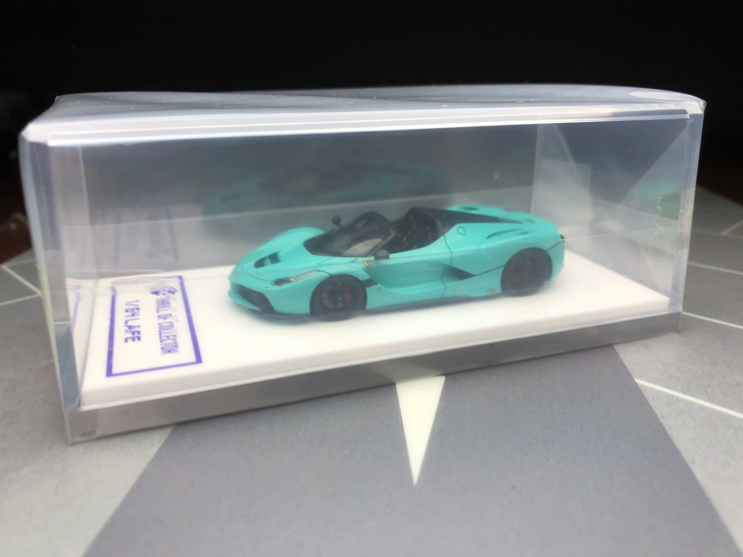 TOC Fuelme 1:64 laferra Tif литая под давлением модель автомобиля из синей смолы коллекция