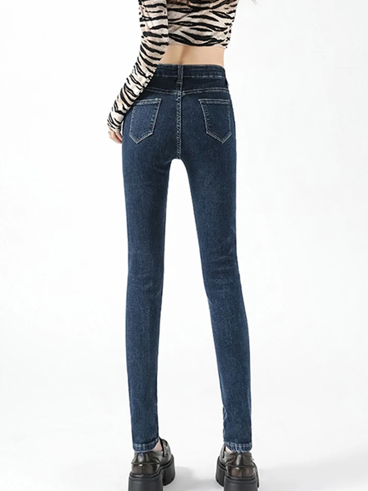 Эластичные облегающие джинсы с высокой талией для отдыха осень 2023 новая