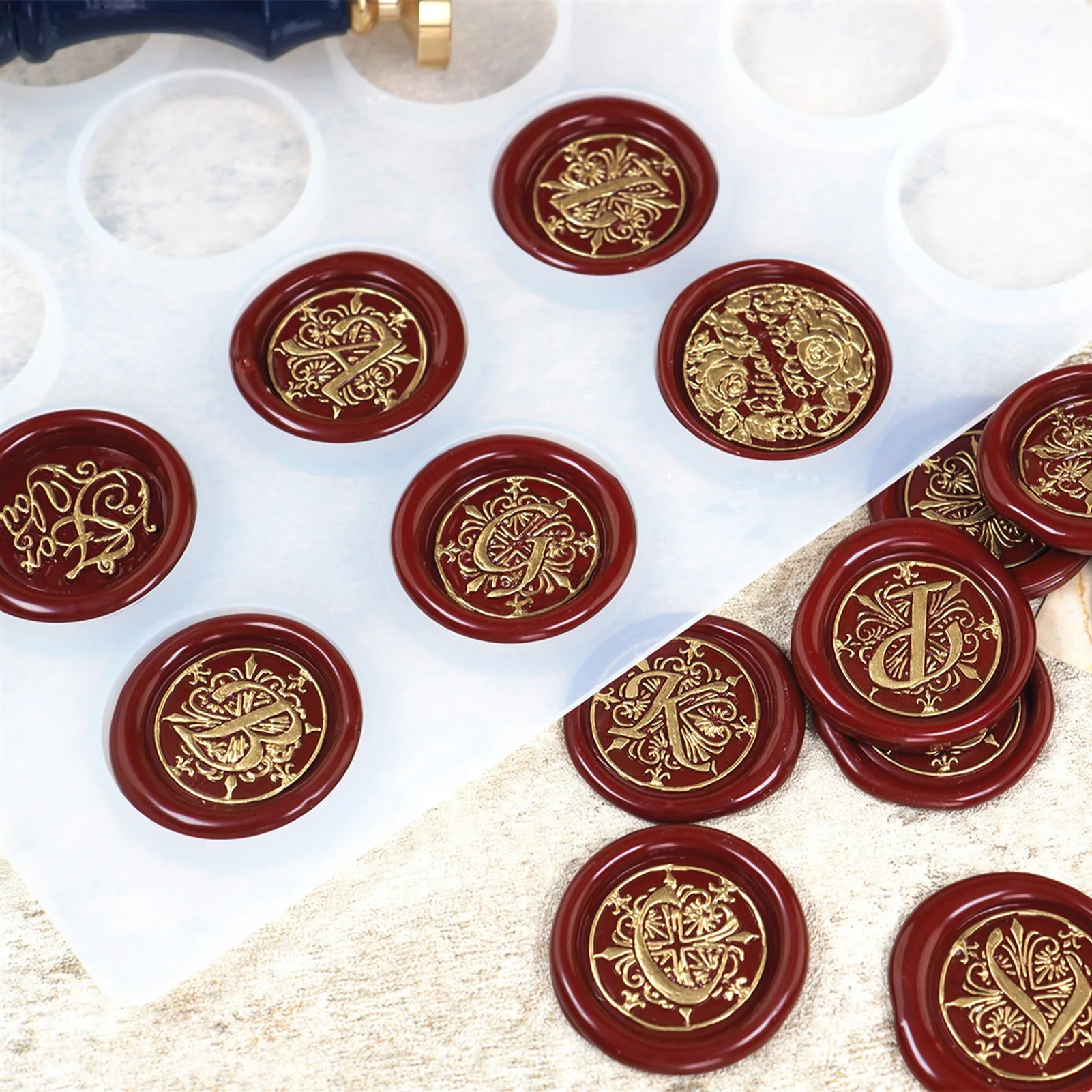 

Wax Sealing Pad Heat Resistant 16-Cavity Wax Sealing Mat Adhesive Stickers Pad For Wax Sealing Decoration DIY Project Handcraft