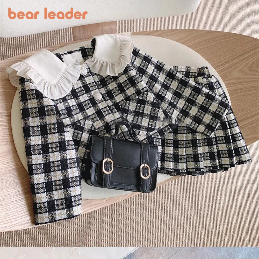 

Bear Leader/Коллекция 2023 года, модное шерстяное пальто с кукольным воротником для девочек на весну и осень плиссированная юбка комплект из двух предметов