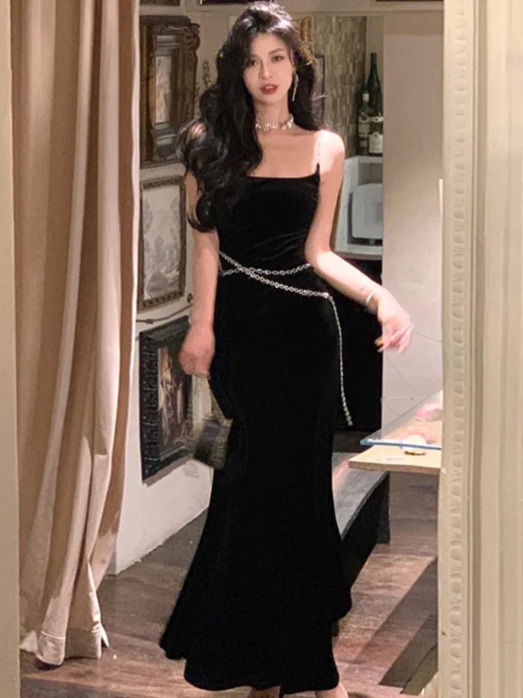 

Sexy Black Women Strap Mermaid Dress 2023 Fashion New Chain Female Elegant Maxi Dresses French Slim Waist Velvet Vestidos Robe