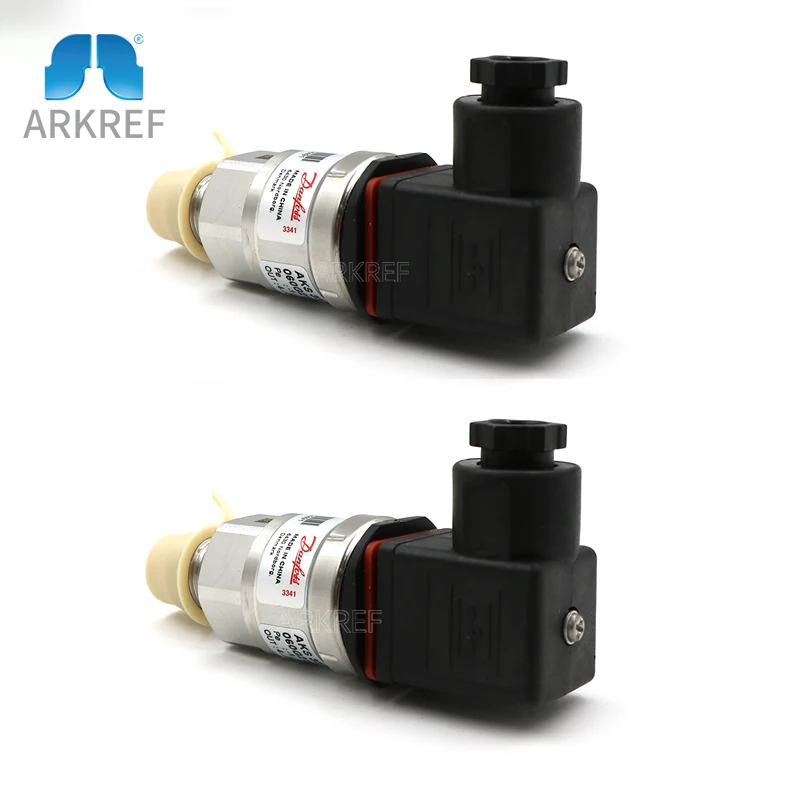 

Новый и оригинальный датчик давления Danfoss датчик давления AKS33 060G2107