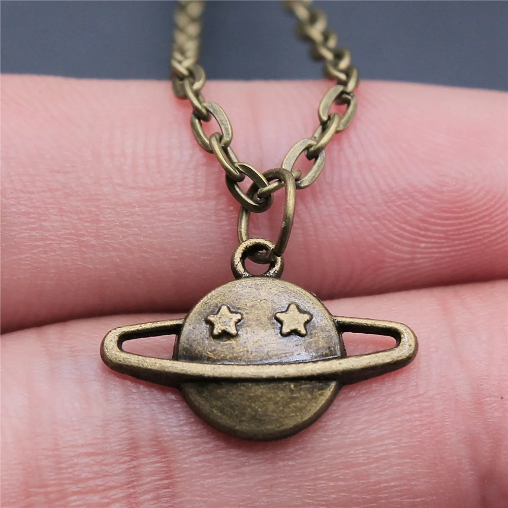 

Прямая поставка, ожерелье с подвеской в виде солнечной системы Saturn бронзового цвета 19x13 мм для женщин