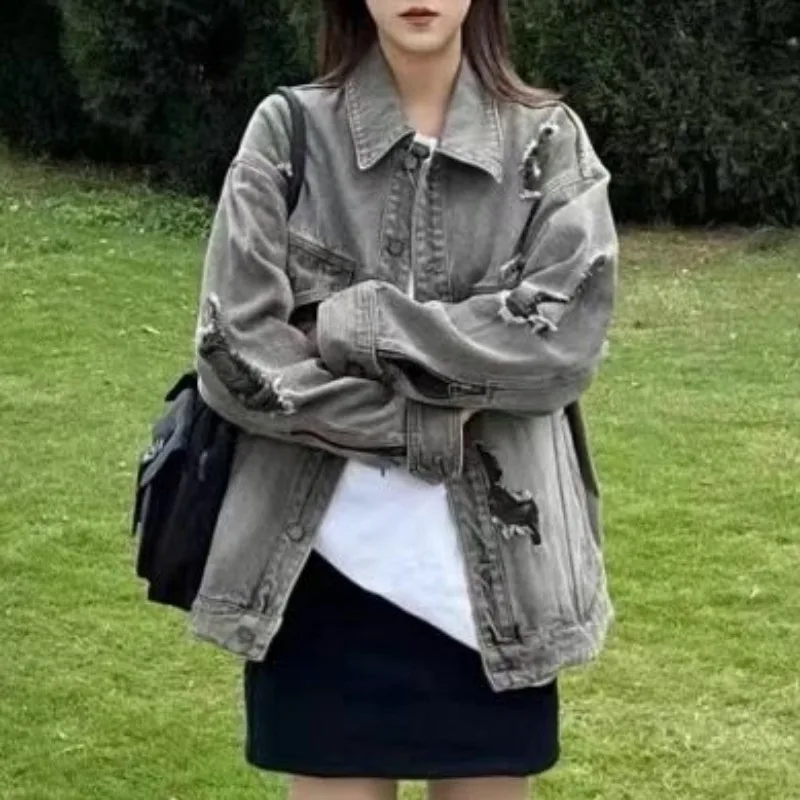 Женская джинсовая куртка в стиле ретро черная свободная повседневная осень 2023