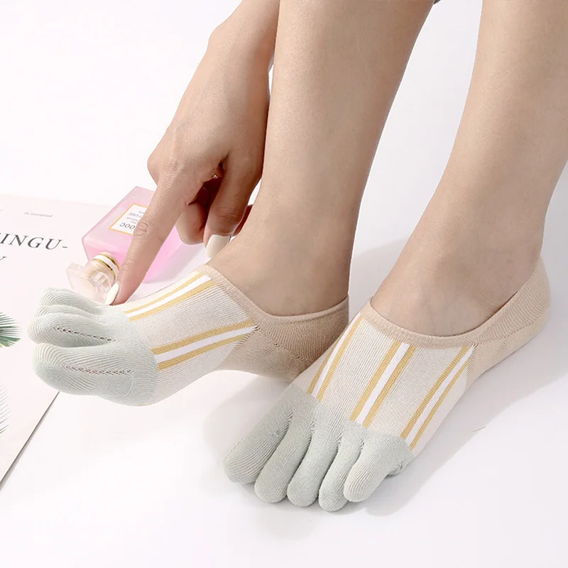 10 Pairs Woman Invisible Toe Socks Summer Cotton Flowers Grid Shallow Mouth No Show 5 Finger Socks Beautiful Harajuku Socks