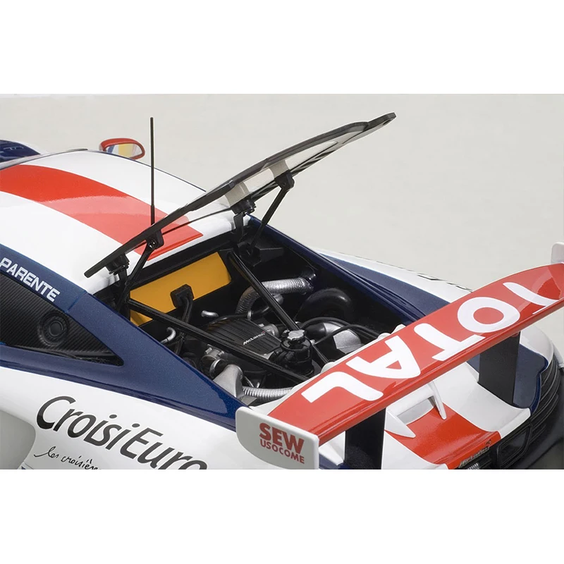 Автоарт 1:18 Mclaren 12C Gt3 &quotКрасный бык&quot S.loeb/a.parente # Коллекционная модель автомобиля