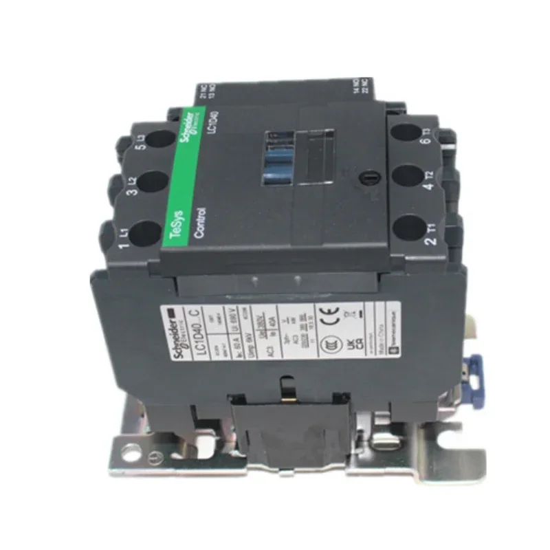 Контактор Schneider 220 В переменного тока Трехполюсный контактор 3P 3-фазный 3-полюсный