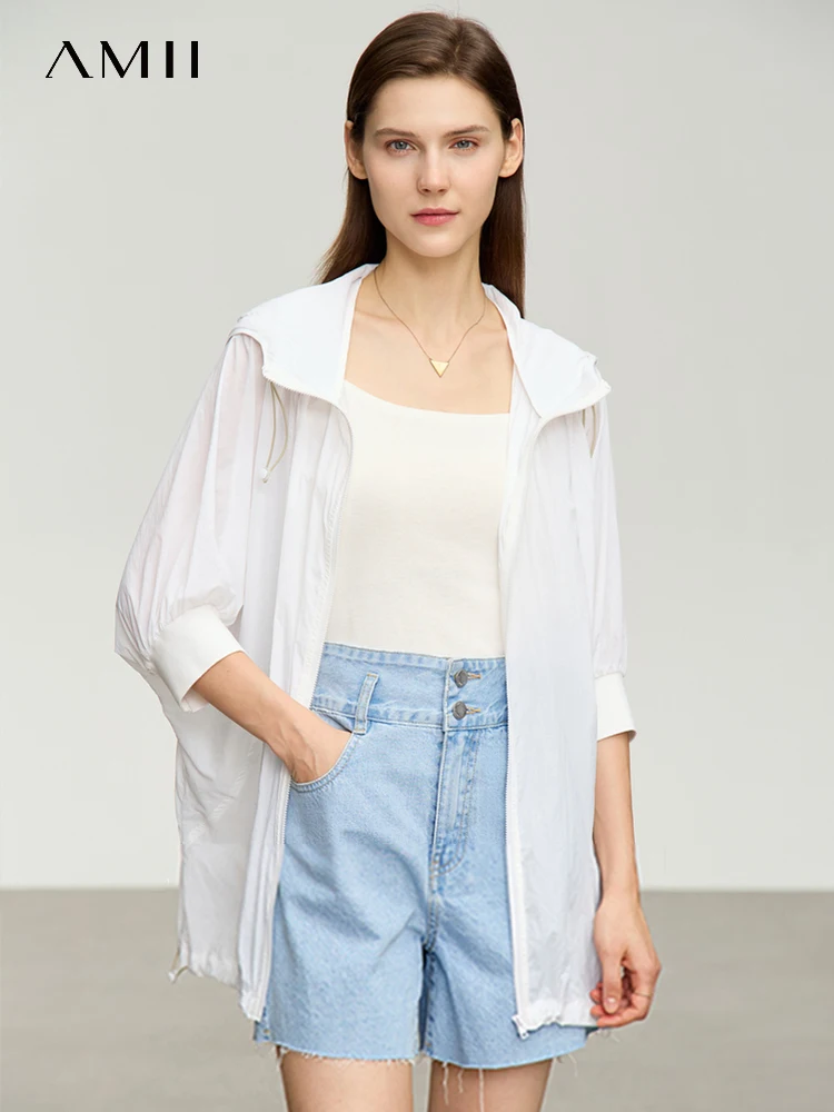 

AMII Minimalism Sunscreen Jackets 2023 Summer UV Proof Coats Bat Sleeve Hooded Tops Outdoor UPF50 Jacket Women Clothing 12322074