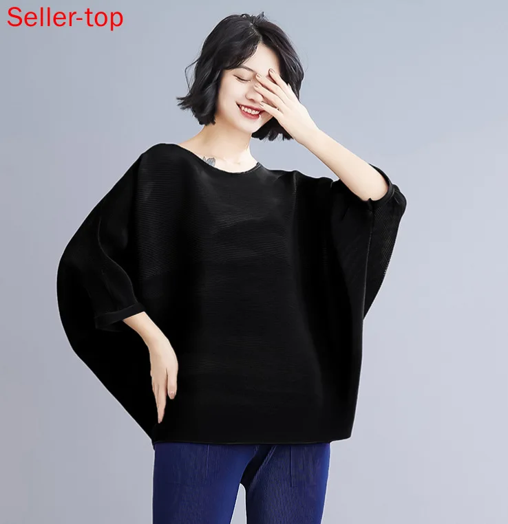 

New Miyake Pleated Bat Sleeve Top Loose Pleated T-shirt PLEATS Tops Ropa Mujer Blusa Feminine T Shirt