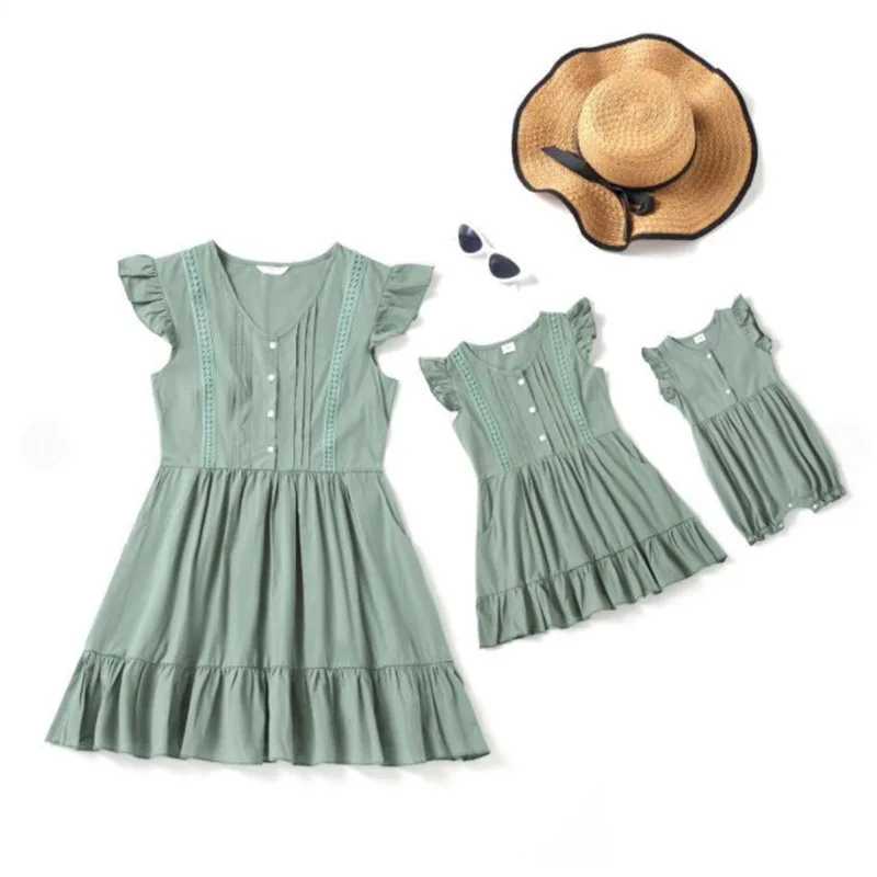 

Ruffled Sleeve Mother Daughter Matching Dresses Family Look Mom Baby Mommy and Me Clothes Simple Women Girls Dress Baby Jumpsuit