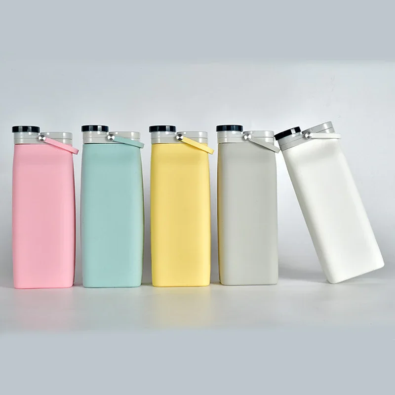 

0.6L Folding Silicone Water Bottle Reusable Sport Travel Portable Collapsible Drink Kettle Outdoor Water Bottle for Cycling Camp
