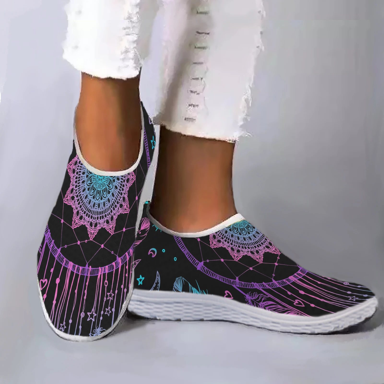 

INSTANTARTS Trendy Colorful Gradient Boho Style Dream Catcher Design Lightweight Outdoor Walking Shoes Home Soft Mesh Shoes