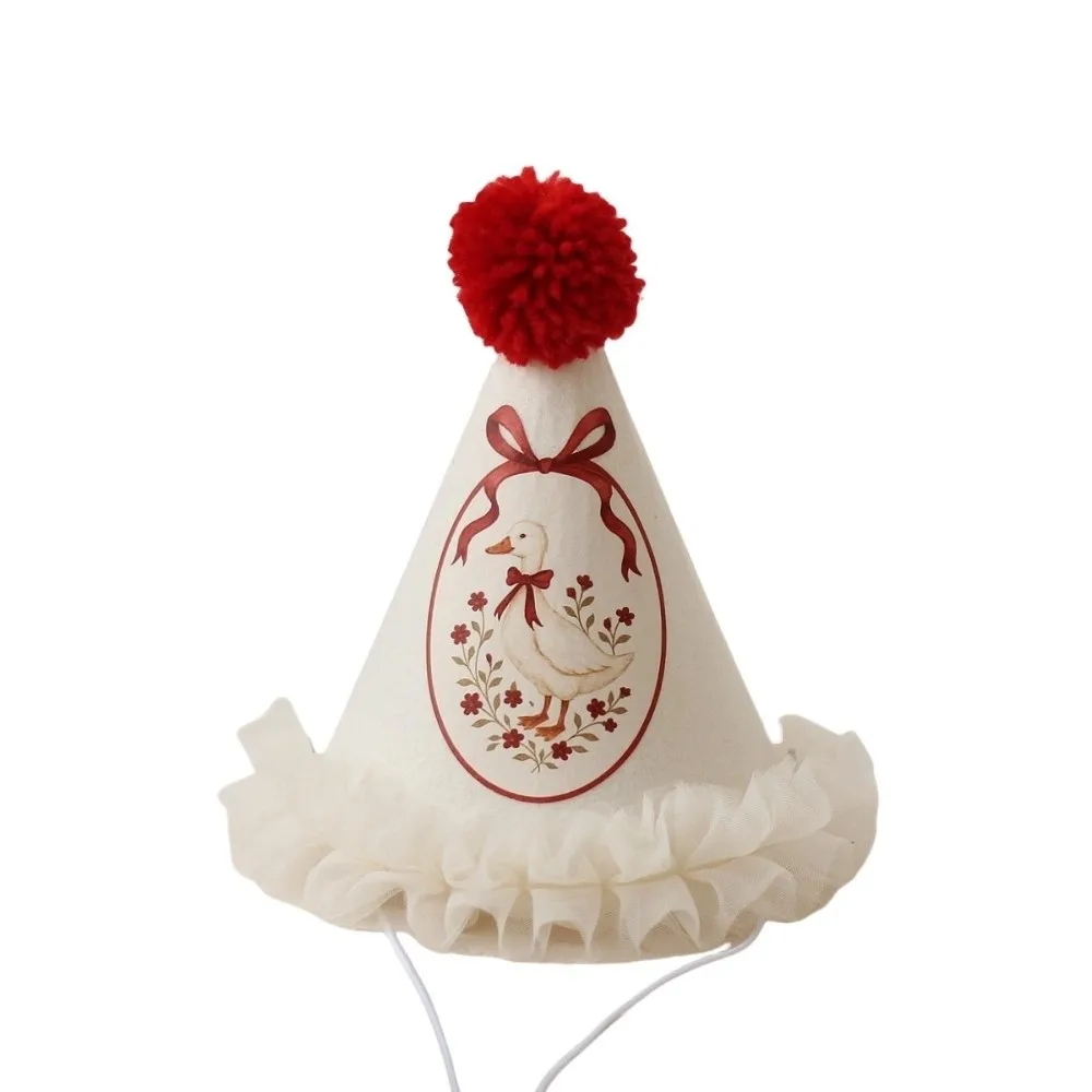 

Кружевная шляпа для дня рождения