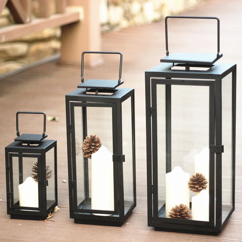 

Black Iron Outdoor Candle Holder Glass Crystal Windproof Candle Holder Large Hanging Metal Kaarshouder Candlestick JJ60ZT