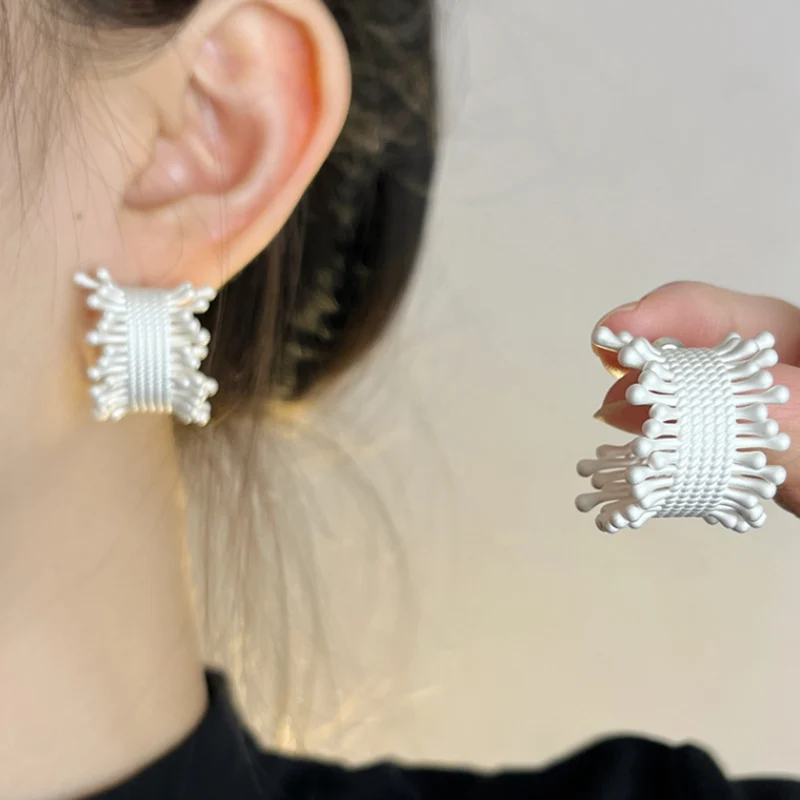 Ювелирные изделия Bobokiki Европейская и американская мода C-образная Титановая