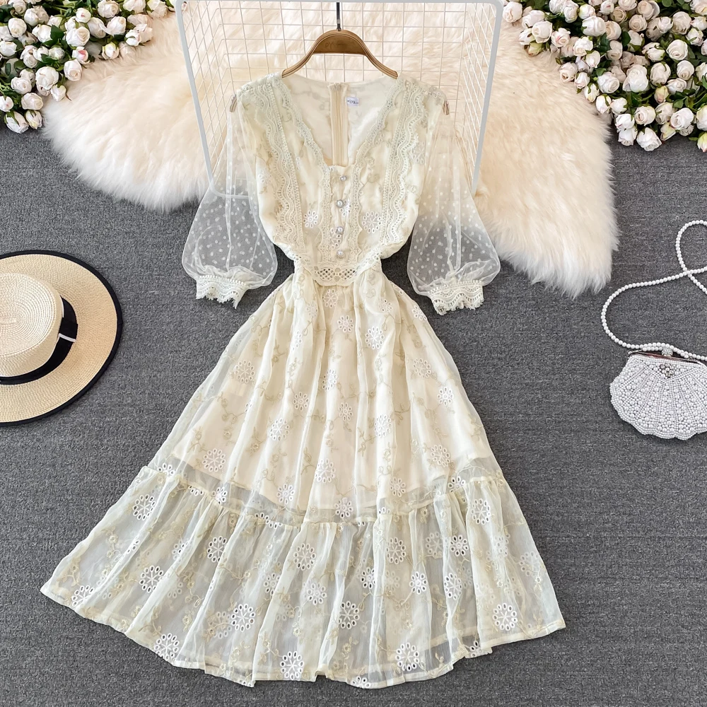 

Elegant Hollow Out Embroidered Mesh Dress Women Vintage V-Neck Puff Sleeve Lace Stitching High Waist A-Line Party Vestidos