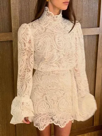 BKQU Кружевная юбка и водолазка