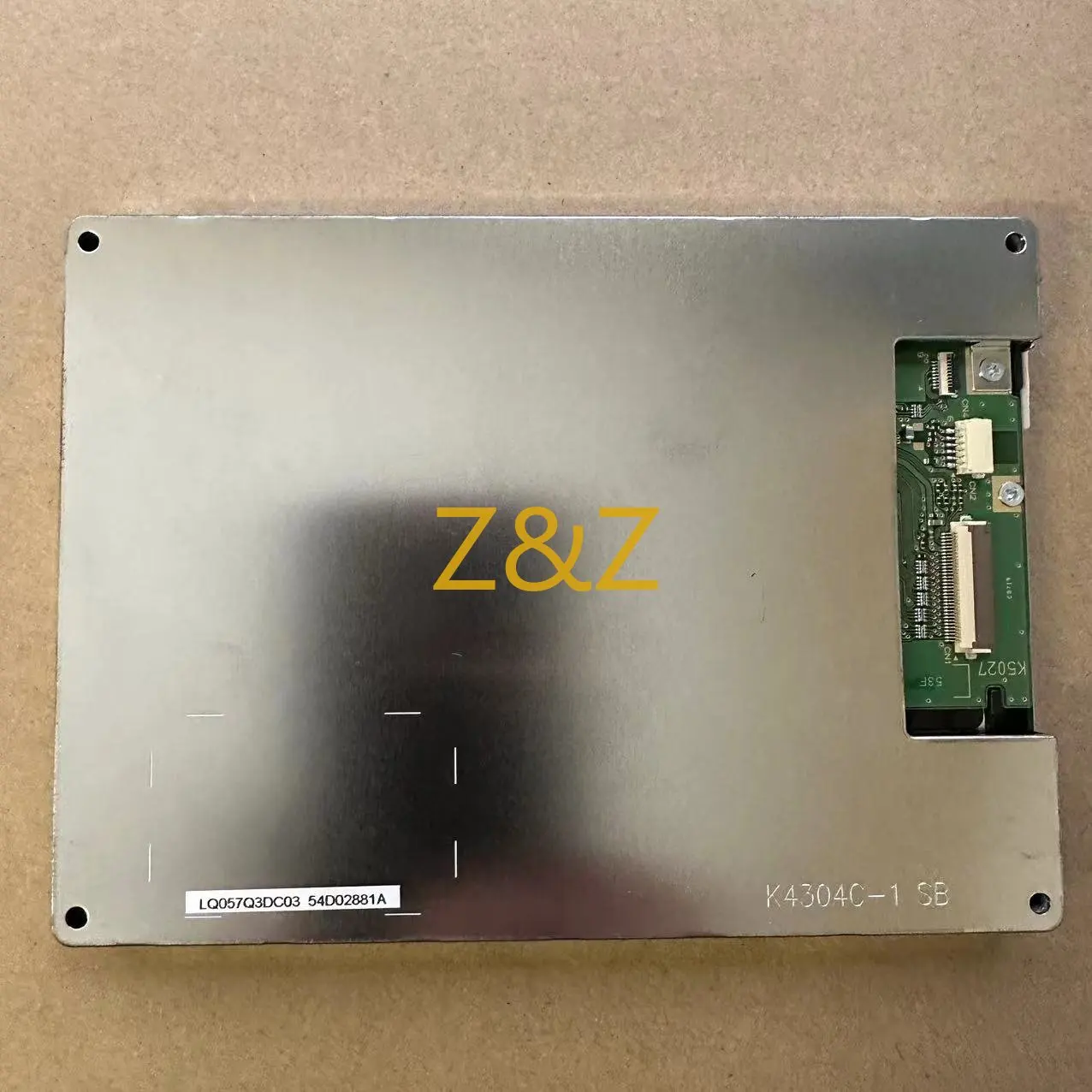 

LQ057Q3DC03 5.7inch 320*240 lcd panel