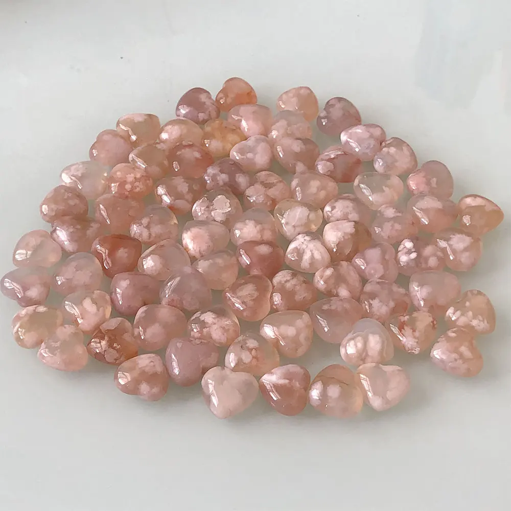 

Два штуки, случайный мини-цветок из агата, сердце, сакура