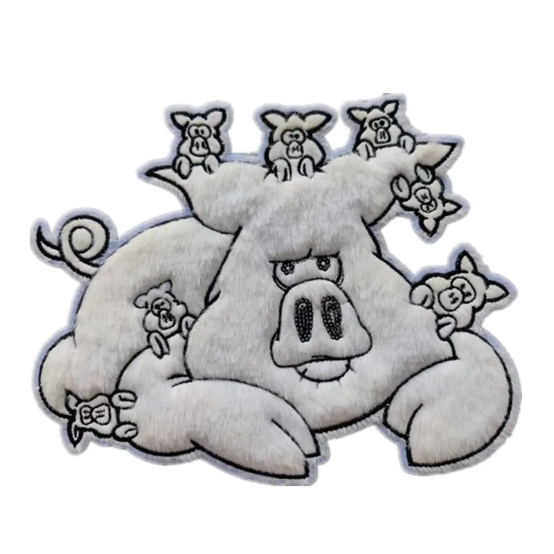 

PataBebu Brand Sew on Patches for Clothing Decoration Pig Family Pattern DIY Cartoon Animal Style Plush Large Patch