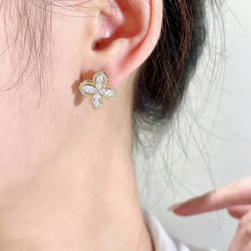

Simple Creative Full Diamond Flower Earrings Vintage Ear Jewelry for Women