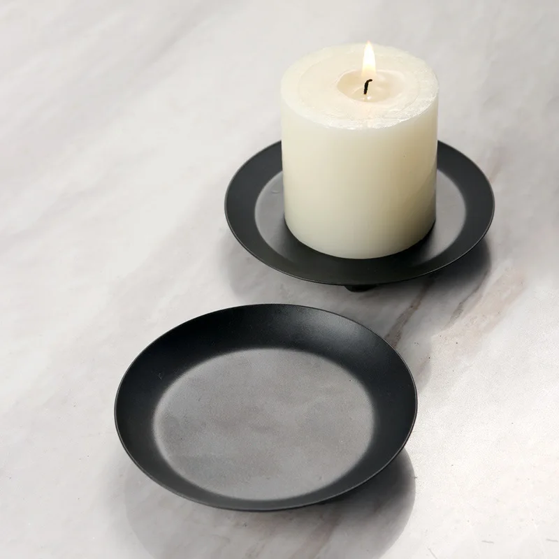 

Iron Black Golden Candle Holders Ins Luxury Pillar Metal Plate for Wedding Party Festival Candlestick Holder Art Home Decoration