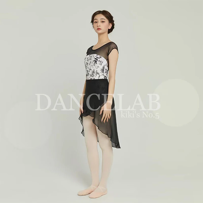 Ballet skirt Light and Thin Microfiber Tie one piece skirt Dance Hip wrap 12.6 inches Front 25.6 inches Rear Elastic waistband