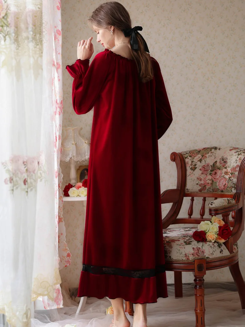 Women Vintage Velvet Long Nightdress Autumn Winter Velour Robe Sleepwear Princess Nightwear Victorian Princess Nightgowns